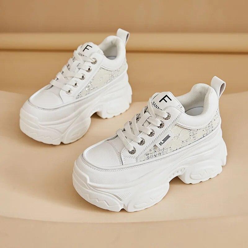 Fujin Сандалии из синтетической кожи с воздушной сеткой, 8 см, вулканизированный скрытый каблук и платформа, блестящие массивные кроссовки на танкетке, летняя женская обувь на полой основе