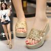 Модная обувь для женщин, женские тапочки со стразами, украшения из горного хрусталя, шлепанцы на танкетке, кожаные сандалии на каблуке, летняя обувь 39 2024 Eva