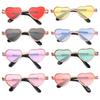 Реквизитные куклы Солнцезащитные очки Костюмированная вечеринка Кошачьи очки Сердце Металлические солнцезащитные очки Собачьи очки Кошки Маленькие собаки