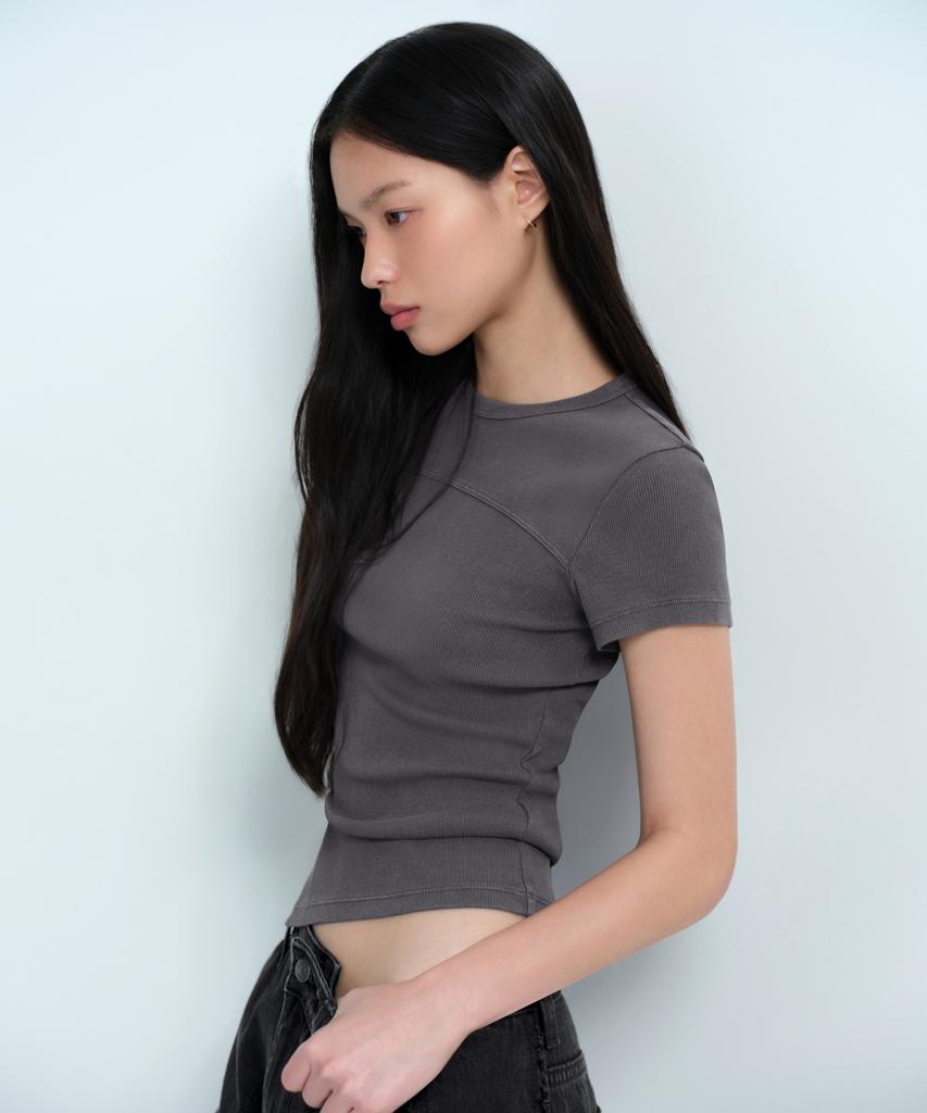 MUSINSA STANDARD WOMAN Women'S Ribbed Pigment Slim T-Shirt [Dark Grey]