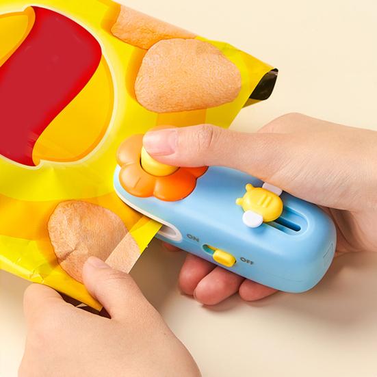 Мини-запайщик и резак для пакетов с чипсами, перезаряжаемый запайщик пакетов с чипсами, портативная машина для запечатывания пакетов с закусками, быстрый нагрев, компактный инструмент для резки и повторной запечатки