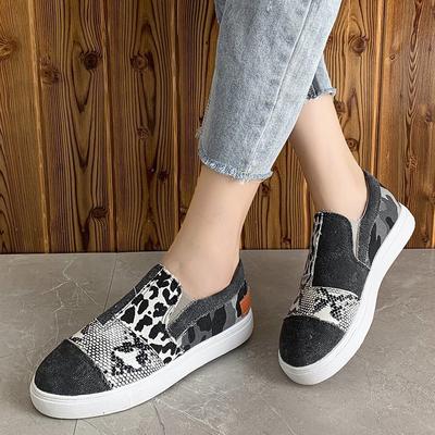 Женская обувь для трансграничной внешней торговли, осенняя повседневная парусиновая обувь больших размеров, женские мокасины со змеиным узором, туфли на платформе, подходящие по цвету