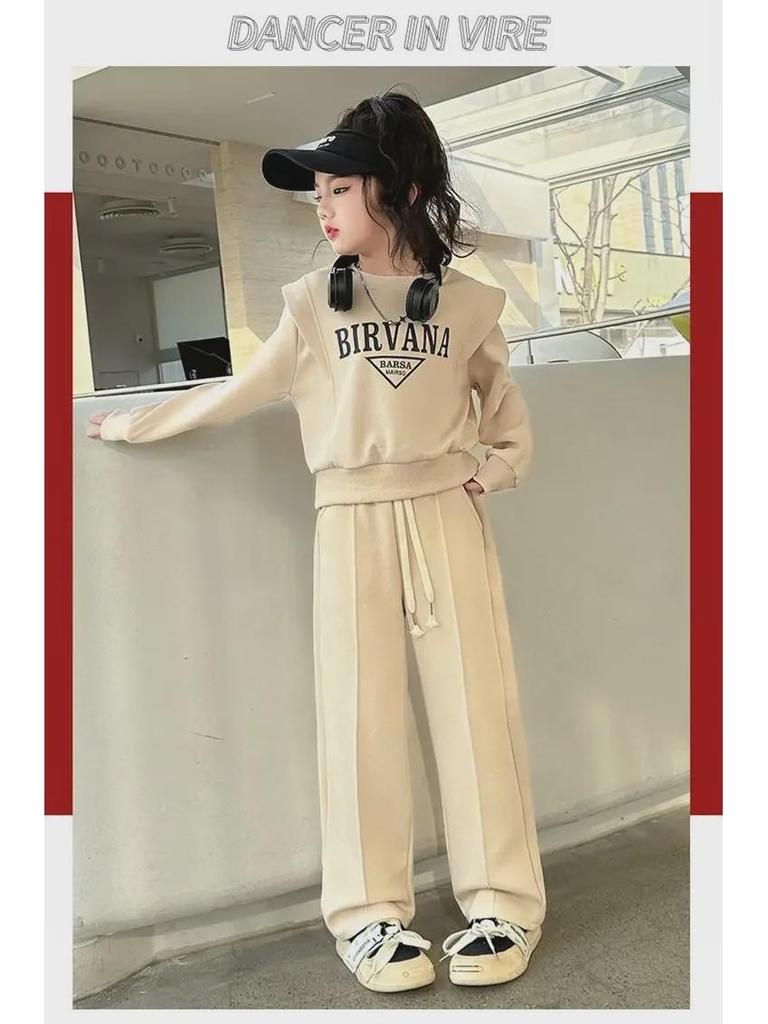 Спортивный костюм-двойка для девочек на весну и осень: Модный стиль отдыха для детей старшего возраста