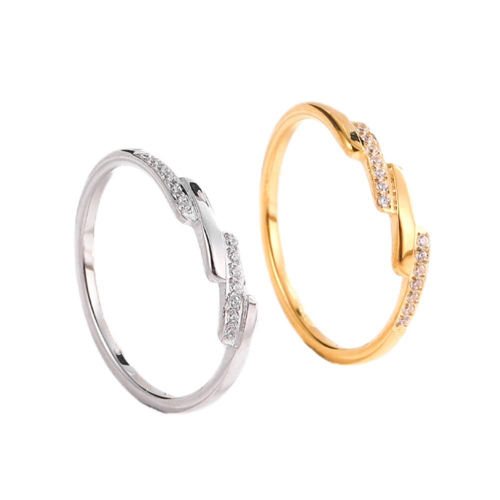 Кольцо из титановой стали для женщин с диагональной микропаве из бриллиантов Элегантные парные кольца Модные аксессуары