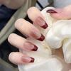 Красно-коричневый омбре французский маникюр: Осенне-зимние носимые наклейки для ногтей