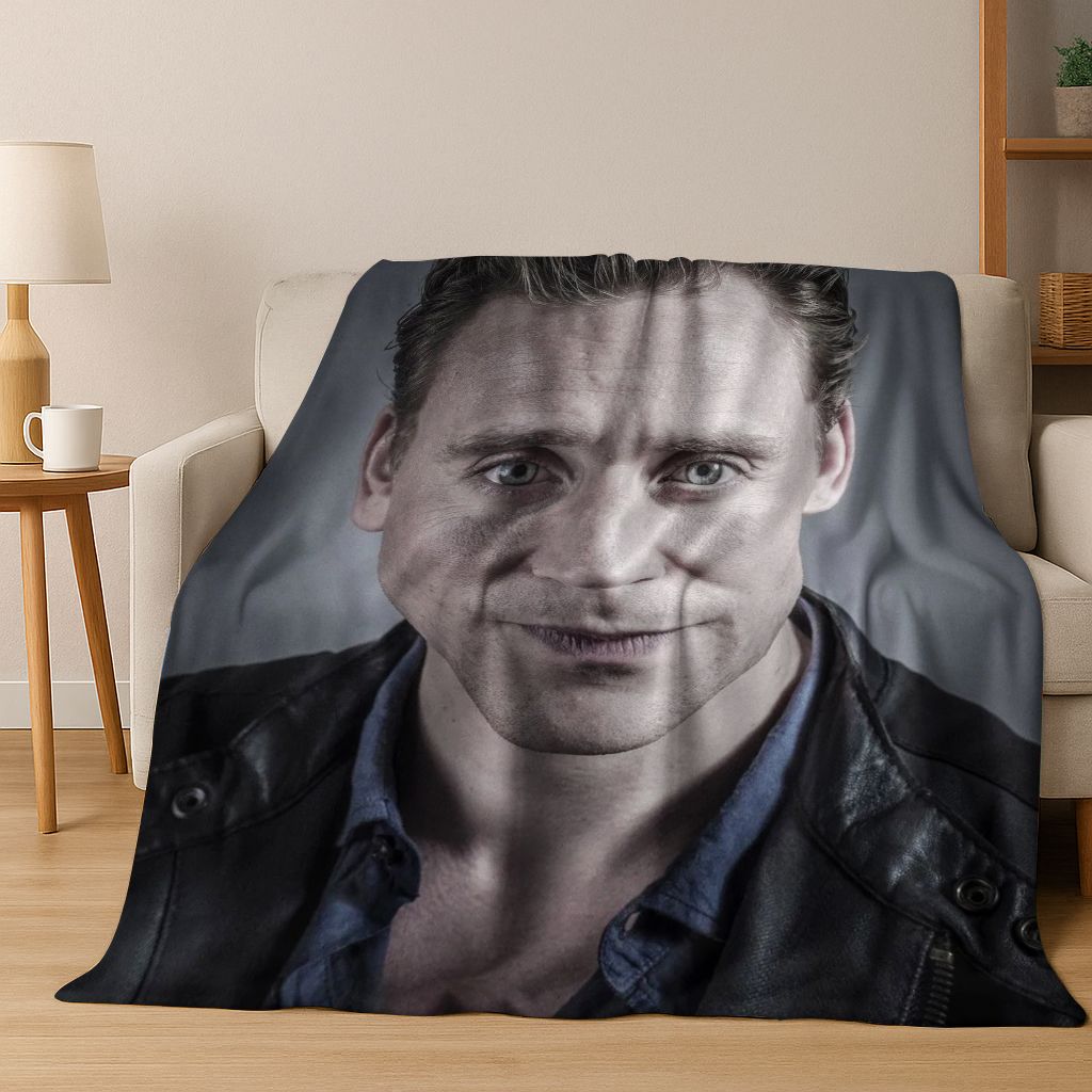 3D Tom Hiddleston Art Actor Star Flannel Blanket,Cozy Soft Throw Blanket for Home Bedroom Bed Sofa Picnic Office Cover Kids Gift