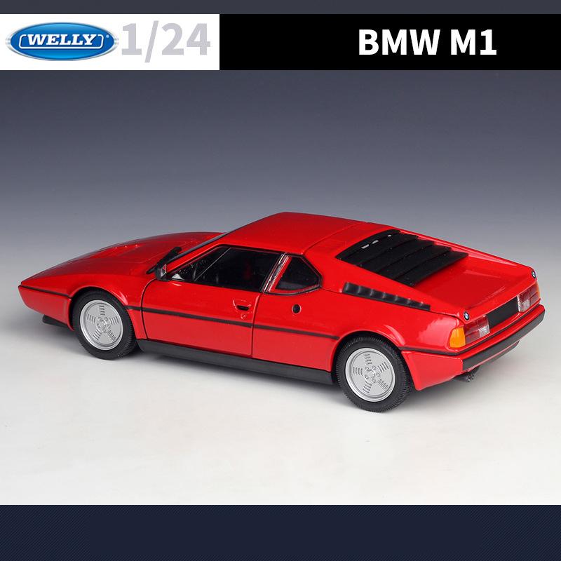 WELLY 1:24 BMW M1 Alloy Classic Sports Car Model Diecast Metal Racing Car Vehicle Model High Simulation Collection Kids Toy Gift