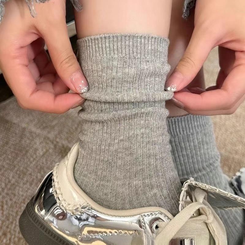 5 пар осенне-зимних носков Женские однотонные полосатые корейские носки, создающие холодную атмосферу, Женские толстые носки для ношения слоями