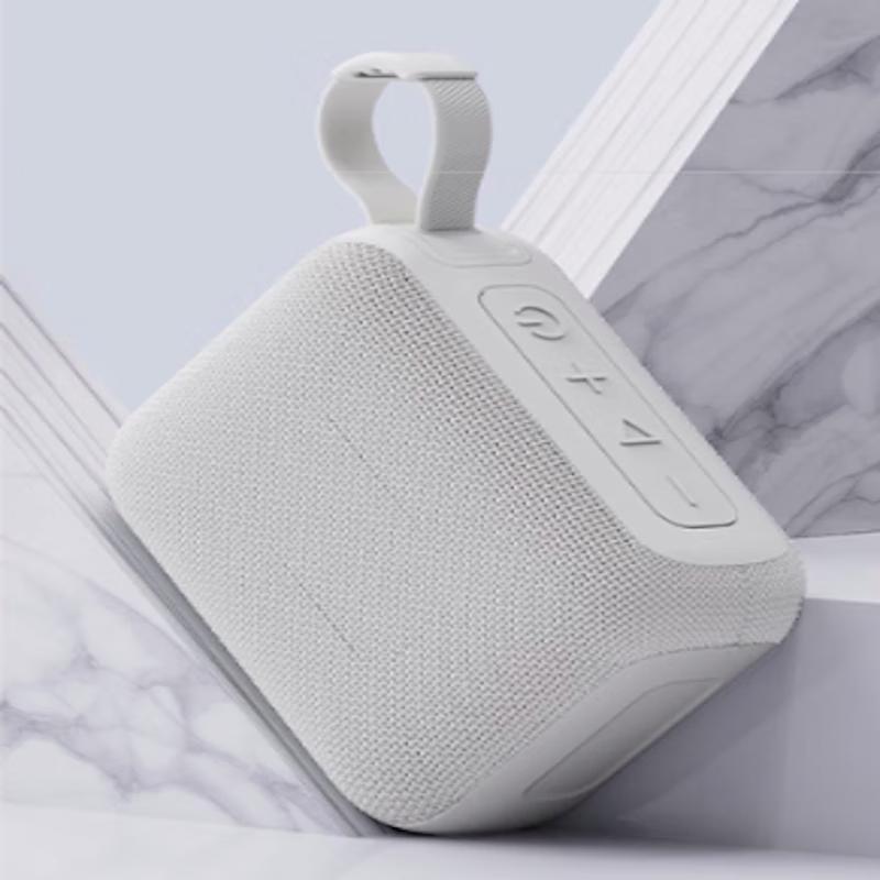 Bach Johann Q4 Portable Bluetooth Speaker