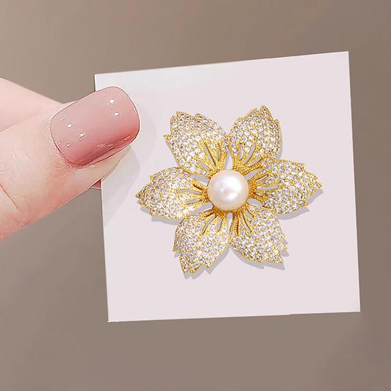 Golden High-End Women'S Delicate Flowers, Sparkling S, Redbud Anti-Light Brooches