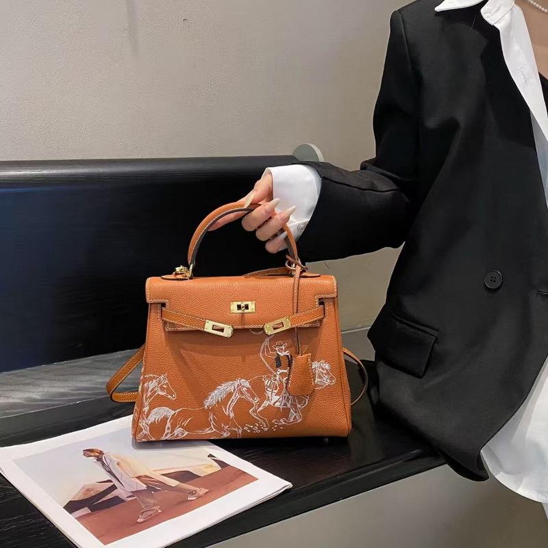 2026 новая кожаная женская сумка первого слоя коровья кожа того мягкая кожа Пегас coated duck bag трансграничная оптовая торговля