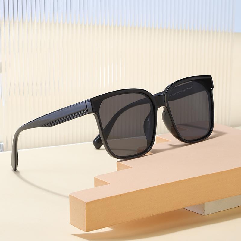 Роскошный бренд Классические модные квадратные солнцезащитные очки Женские Винтажные солнцезащитные очки для дам Оттенки для улицы UV400 Дорожные солнцезащитные очки