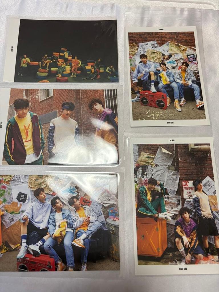 [Б/У] Посткарты Stray Kids Iam Who (12 карт)