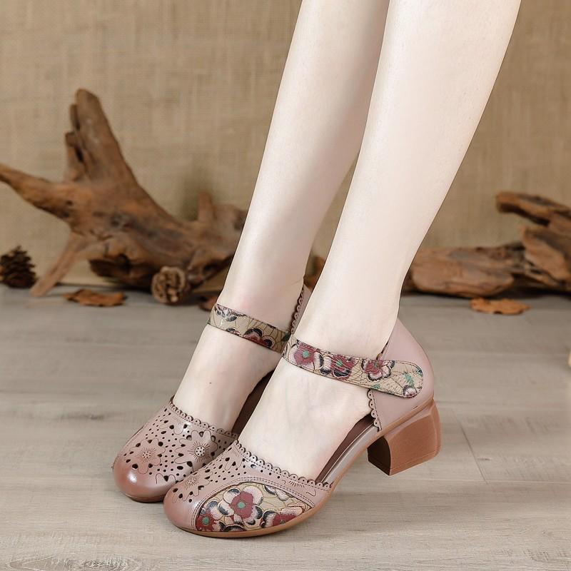 Retro Ethnic Sandals Women Genuine Leather Thick Heel Soft Sole Wrapped Toe Anti-skid Hollow Middle-aged Mother Shoes Middle Heel Hole Shoes