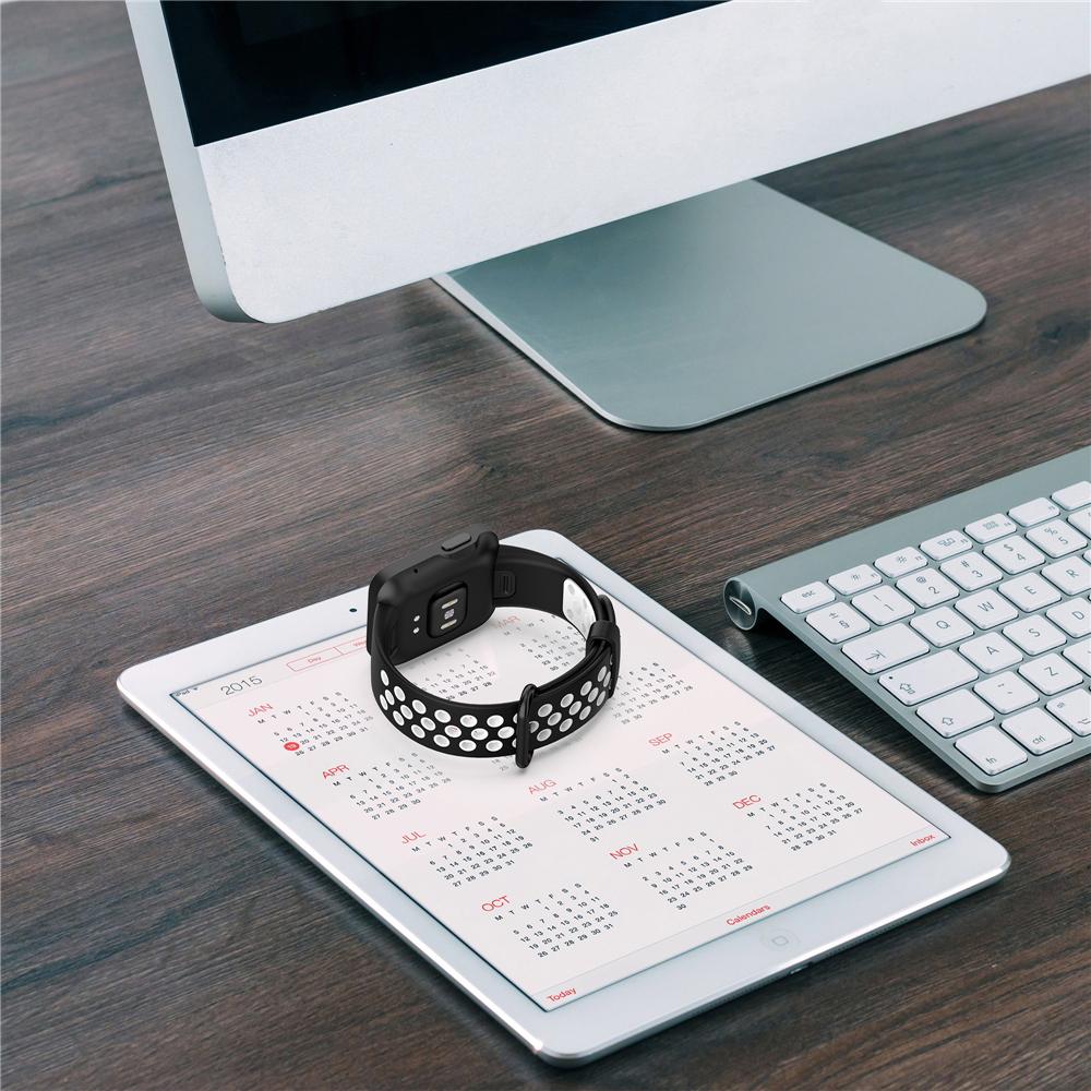 New Breathable Sport Replacement Watchband Silicone Strap