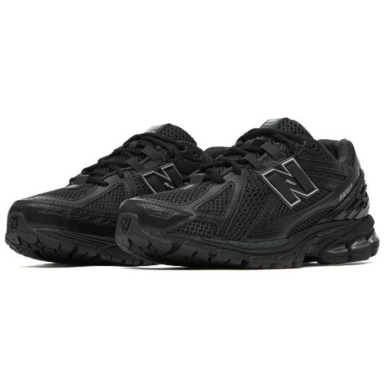 New Balance Кроссовки унисекс 1906R черные серебристо-металлик M1906RJB