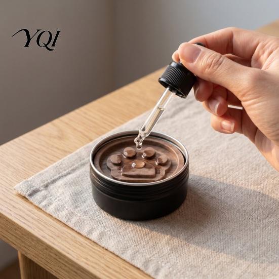 Handcrafted Wood Car Diffuser Wooden Essential Oil Diffuser, Aroma with Box, Engraved Flower Cat Paw Beech Air Purifier Patterns, Round Fragrance for