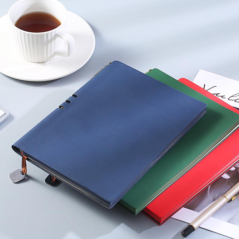 Творческий блокнот для чтения из мягкой кожи формата А5 для студентов колледжей — стильный и ценный ежедневник с подвеской для делового и личного использования.