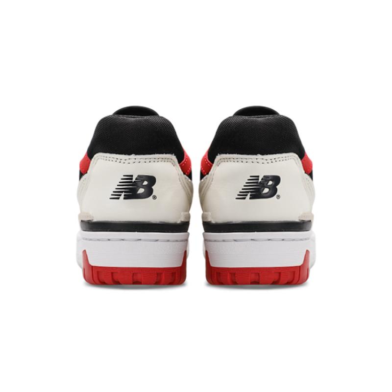 New Balance 550 Кроссовки цвета морской соли и настоящего красного BB550VTB