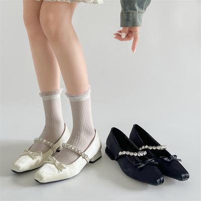 Белые ретро французские туфли-лодочки на плоской подошве с квадратным носком и неглубоким вырезом, женские летние новые модели 2025 года, с юбкой, с внутренней платформой, туфли Мэри Джейн