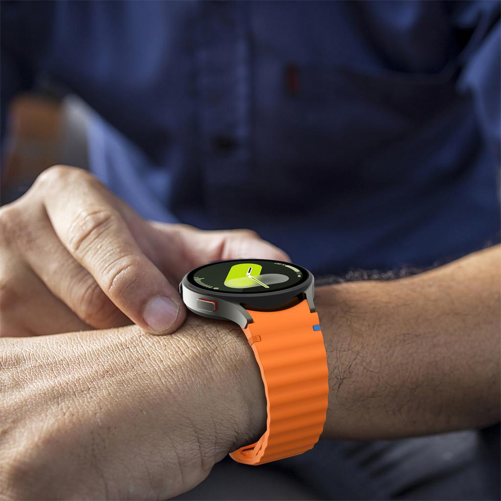 Watch Band For Samsung Galaxy Watch7 40mm 44mm/Watch6 40mm 44mm Wave Silicone Wrist Strap