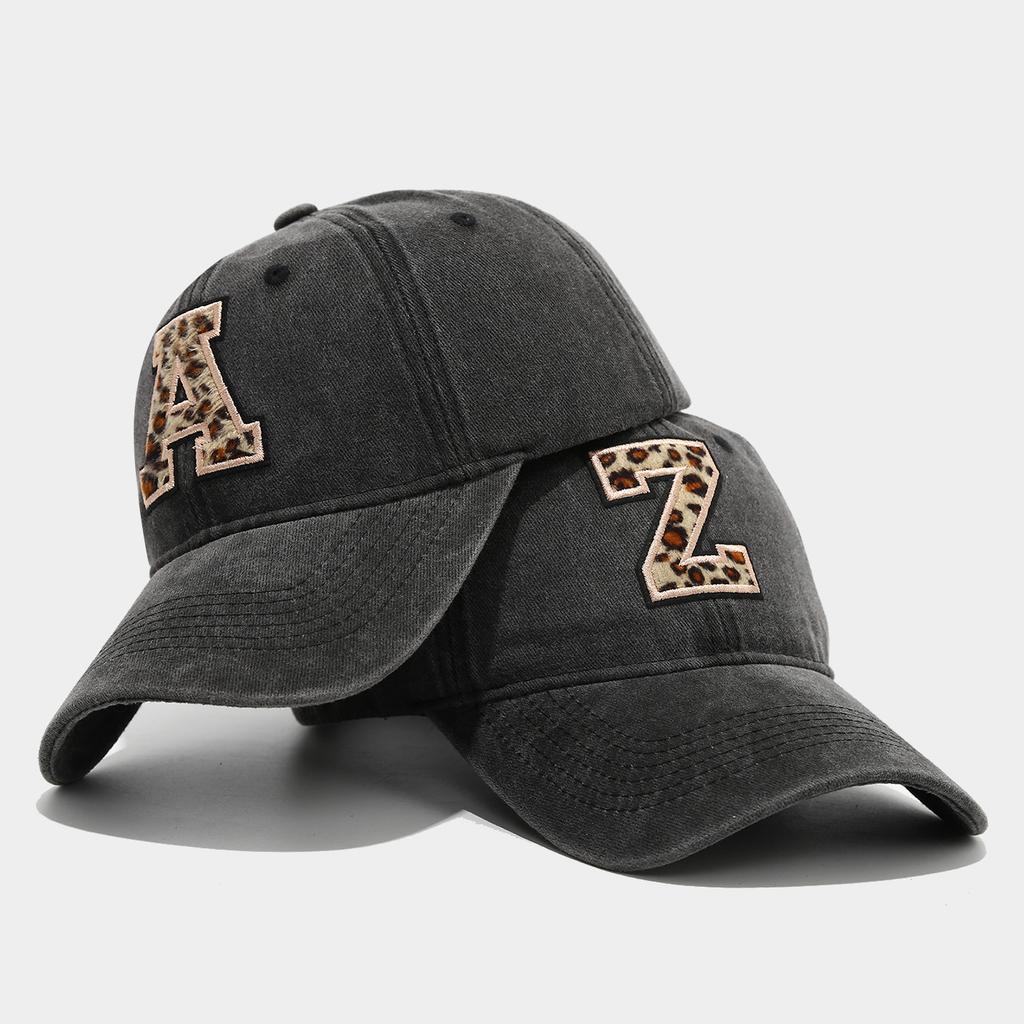 Black Baseball Cap, 26 English Letters Leopard Print Duckbill Hat, Women's Retro Fashion Sports Sun Hat, Trendy Cap