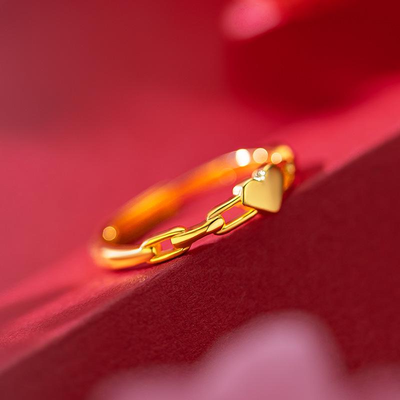 Регулируемое кольцо-цепочка в виде сердца в стиле Чжоу с золотым покрытием для женщин