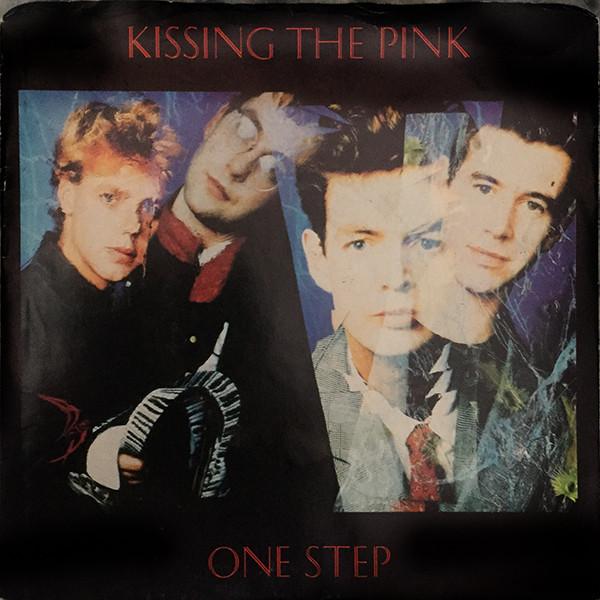 7-дюймовая пластинка KISSING THE PINK - One Step KTP8 Magnet 1985 Канада Поп Б/У