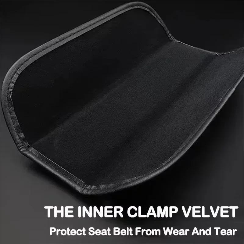 High Quality Car Seat Belt Protection Shoulder Pad Cover for Volkswagen MK7 Logo Top leather automotive Protection accessory