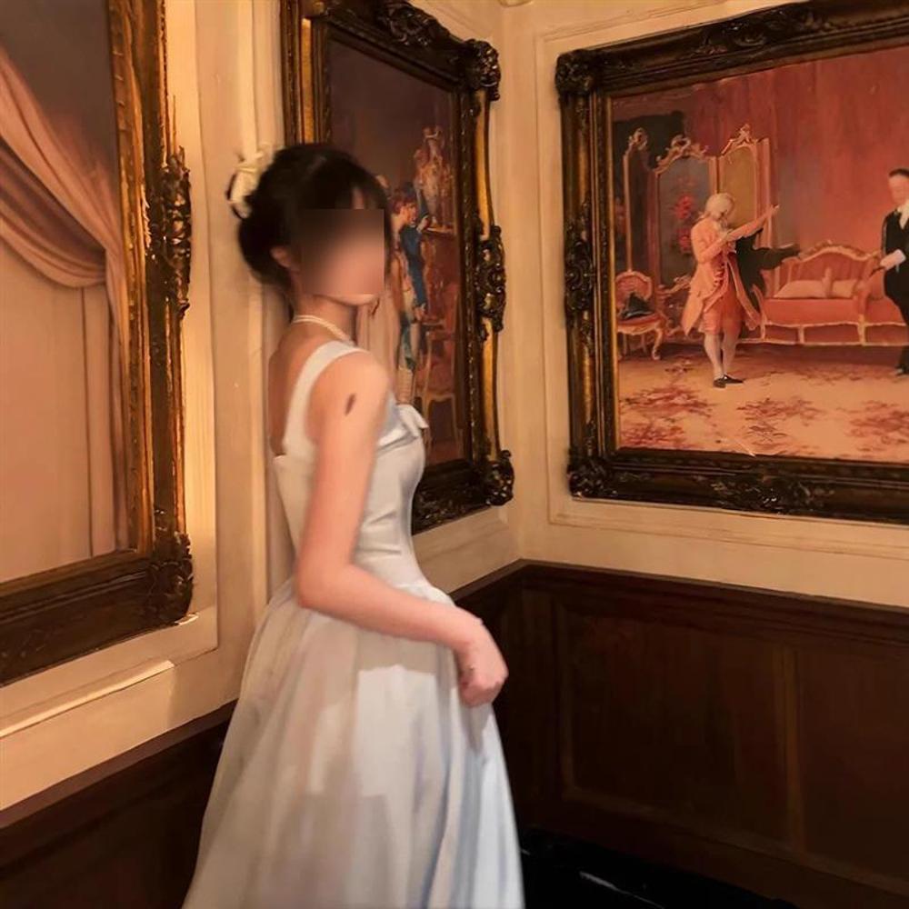 Розовое темпераментное платье принцессы из золотого атласа с глянцем, бант, платье для свиданий, летнее, для маленькой женщины