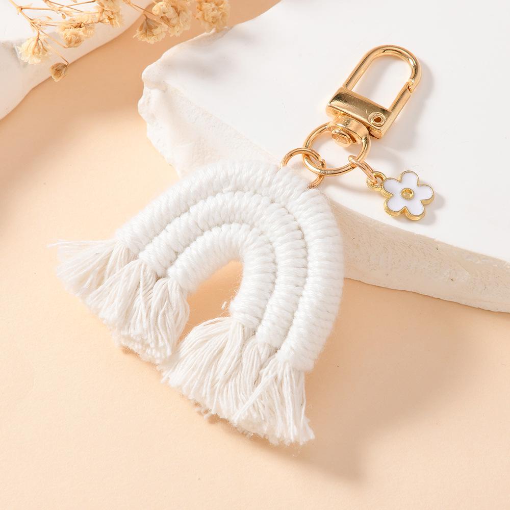 Радужный брелок-подвеска ручной работы