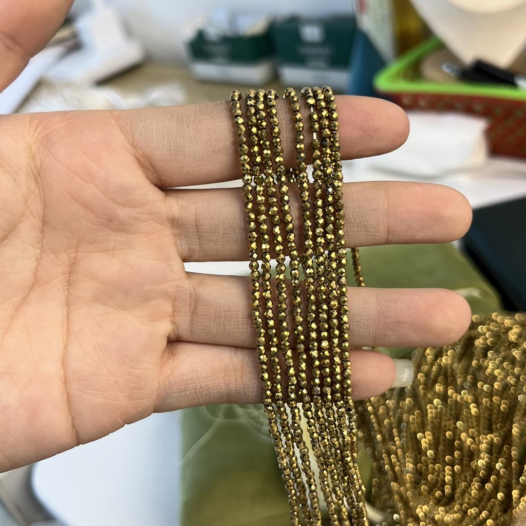 5 нитей, Доступный Иридированный Стеклянный Бисер (Стеклярус) 2 мм / 3 мм, Нить 38 см, Оптом Россыпью Разделительные Бусины для DIY Браслетов, Ожерелий, Браслетов на Ногу