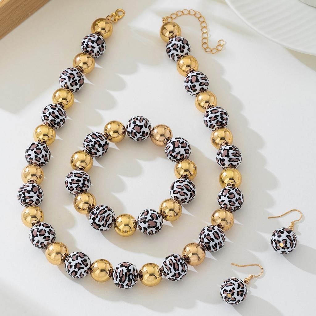 Комплект из ожерелья, браслета и серег с контрастным леопардовым принтом