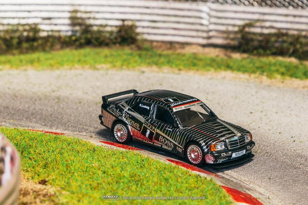 TARMACWORKS 190 E EVO 1 DTM 1989 Klaus Ludwig Completed Product 1/64 Mercedes-Benz 2.5-16 T64G-057-89DTM01