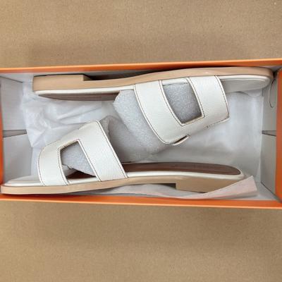 Летние новые корейские шлепанцы-однословки для женщин, h-образные шлепанцы, универсальные сандалии на плоской подошве, пляжная обувь, обувь больших размеров