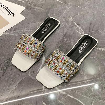 Тапочки для женщин Блестящие сандалии со стразами Женские уличные пляжные повседневные туфли Сексуальная мода Большой размер Обувь на плоской подошве Сандалии женские