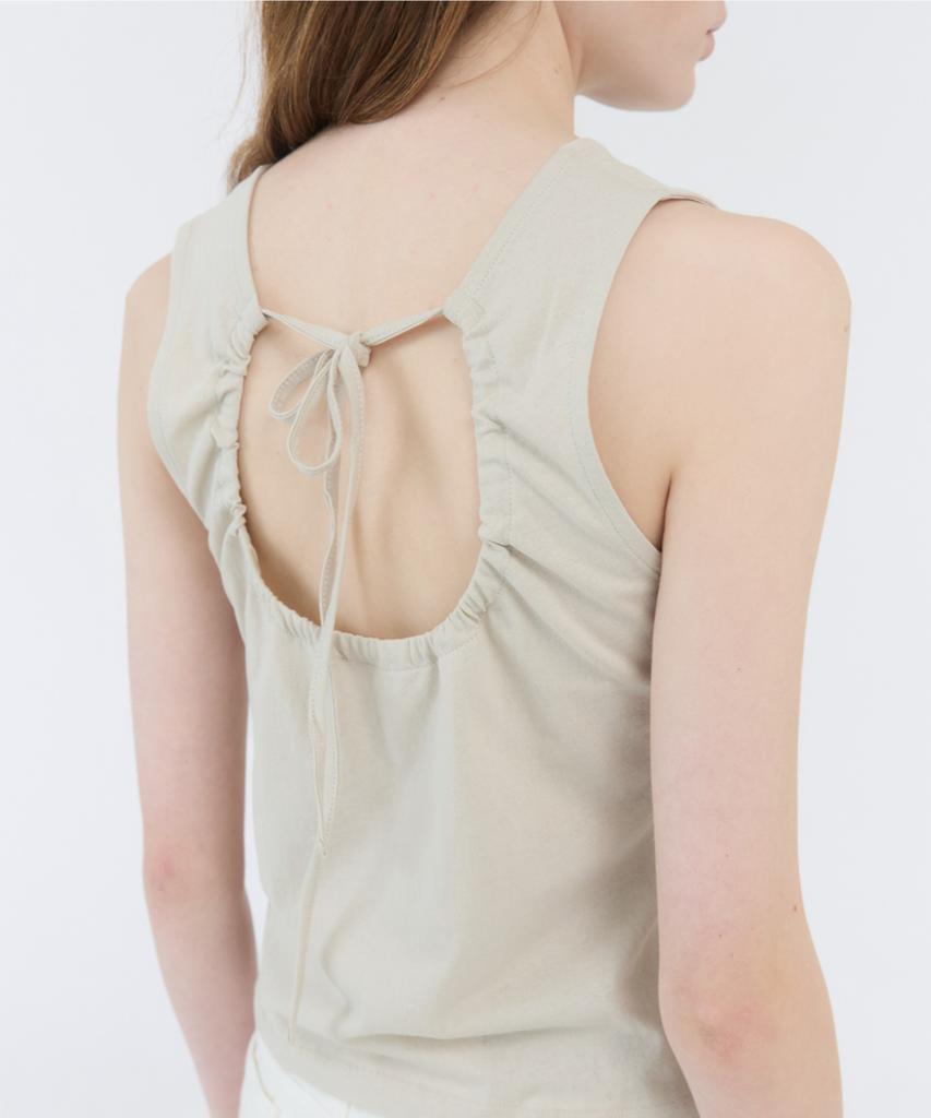 GBH APPAREL Back Open Bow Point Top / Beige