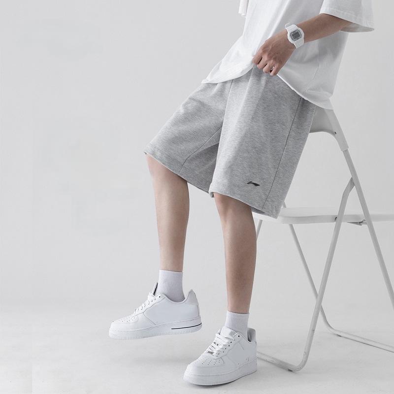 Li-Ning Solid Color Logo Print Straight Leg Casual Shorts Men Shorts Gray YKST057-1