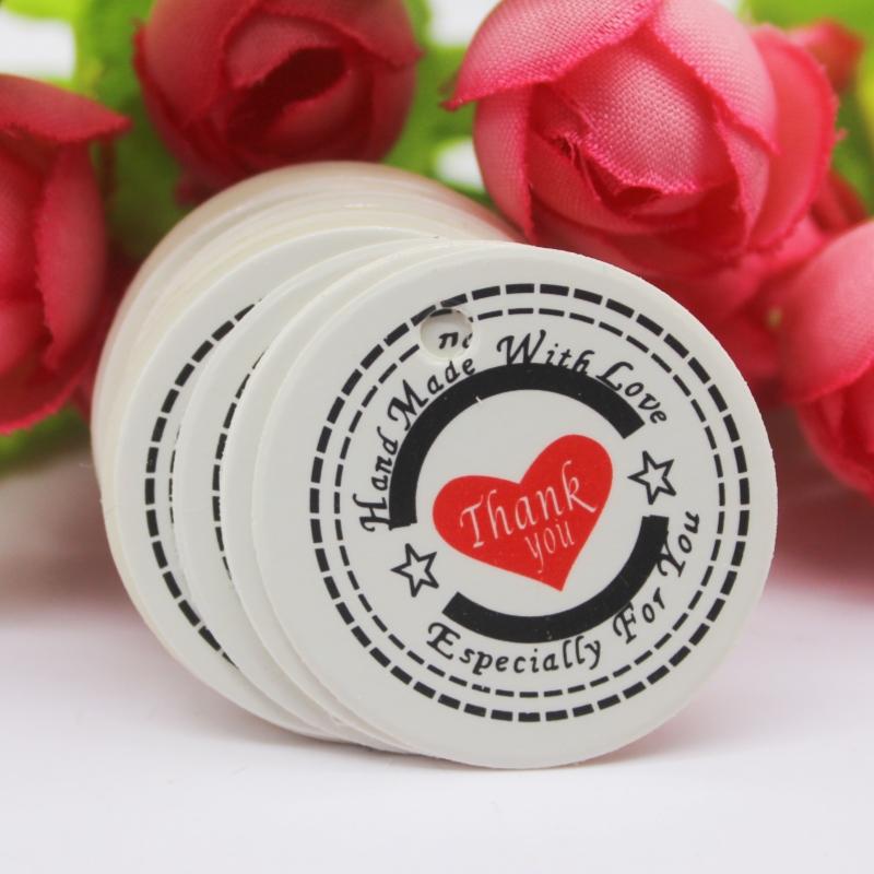 100 шт. белых подарочных бирок, новейшие круглые бирки диаметром 3 см, 300 г, картонные бирки, печенье, бирки с изображением любимых питомцев, хит продаж