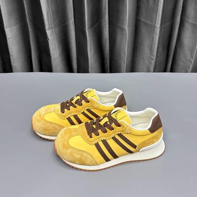 Женская обувь – Кроссовки