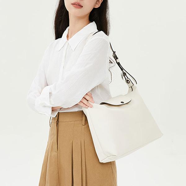 LONGCHAMP Medium Le Pliage Xtra Hobo Bag