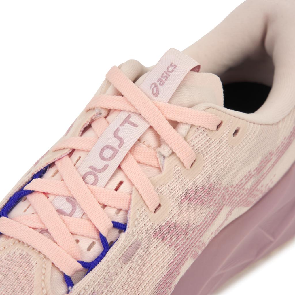 Asics Женские кроссовки Novablast 5 Pearl Pink Morganite 1012B765-702
