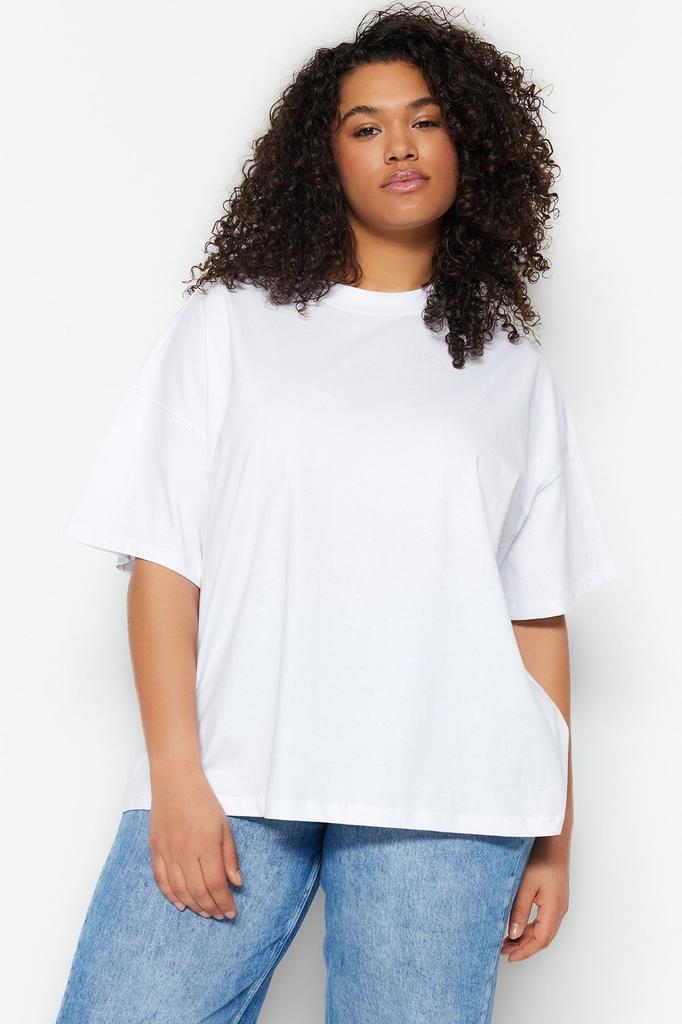 Женская базовая трикотажная футболка больших размеров в рубчик с широким воротником темно-синего цвета больших размеров