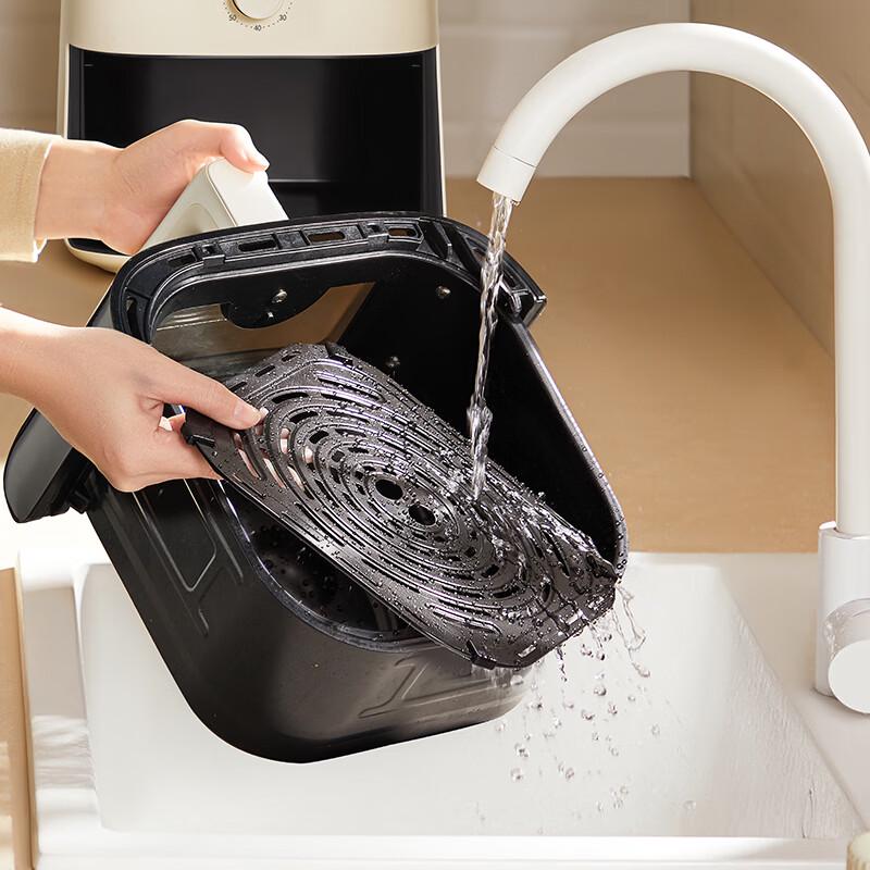 Bear QZG-J15Q5 5L Multi-functional Air Fryer with Steam CN plug (adapter included)