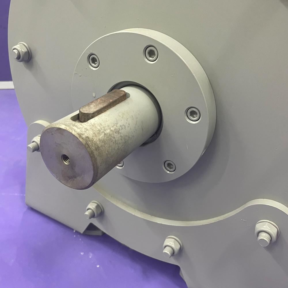 Generator+Motor 400V 120V 380V 50KW 100KW 200KW Low RPM Permanent Magnet Rare Earth with Base for Stable Power Supply Factory Sa