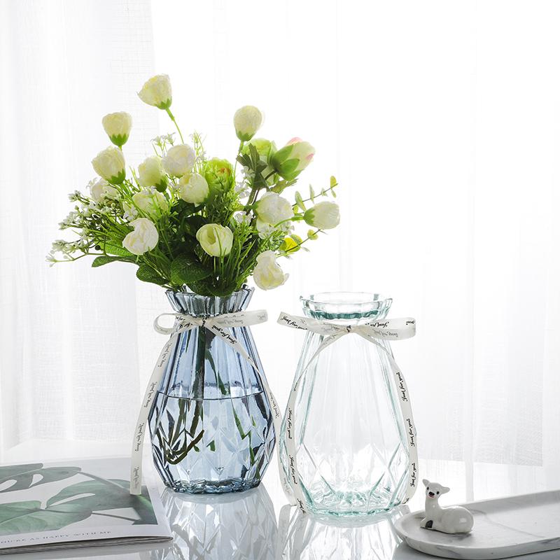 Gradient Glass Vase with Geometric Faceted Design Flower Vase for Wedding Centerpiece Arrangements Home Office Decor Floreros