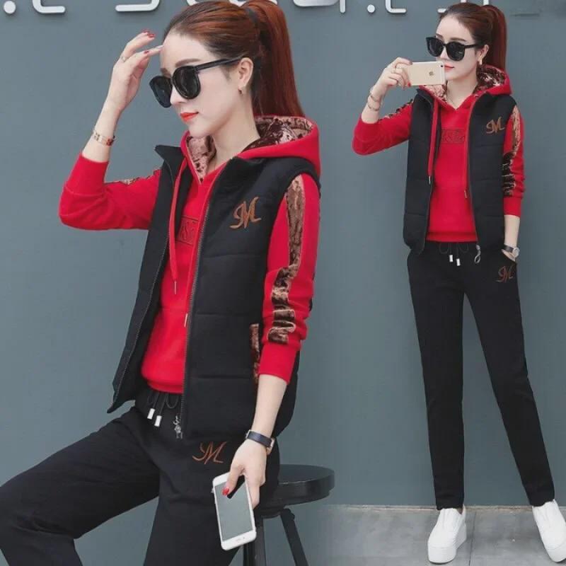 Женская спортивная одежда больших размеров из бархата: Утолщенный костюм-тройка для повседневной моды осень/зима 2023