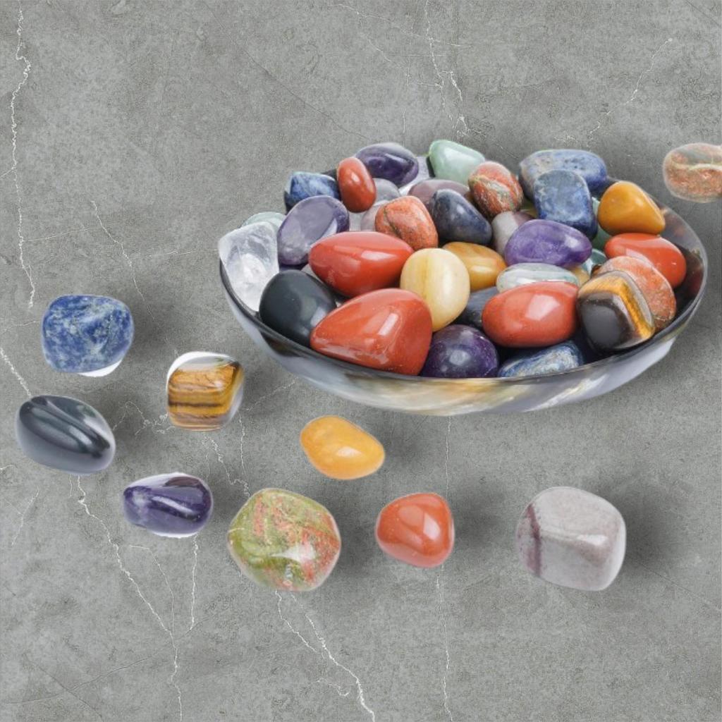 Обработанные кристаллы, настоящие полированные камни, смешанные драгоценные камни, прекрасные драгоценные камни со всего мира. Смешанные лоты драгоценных камней.