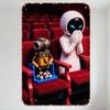 Винтажная Ретро Металлическая Табличка Кинотеатра с Ржавым Роботом и Эмоциональной Гуманоидной Фигурой, Ностальгический Кинематографический Текстурный Декор Стены для
