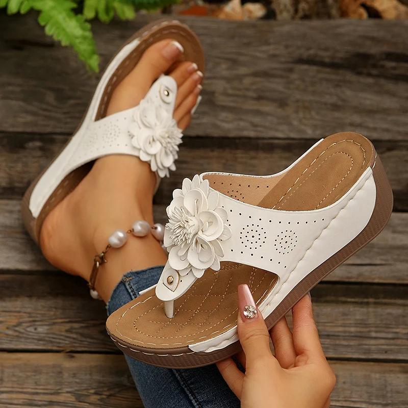 Fashion Big Floral Clip Toe Sandals Women Summer 2025 Comfortable Soft Sole Wedge Heels Slides Woman Casual Plus Size 43 Slippers Mujer